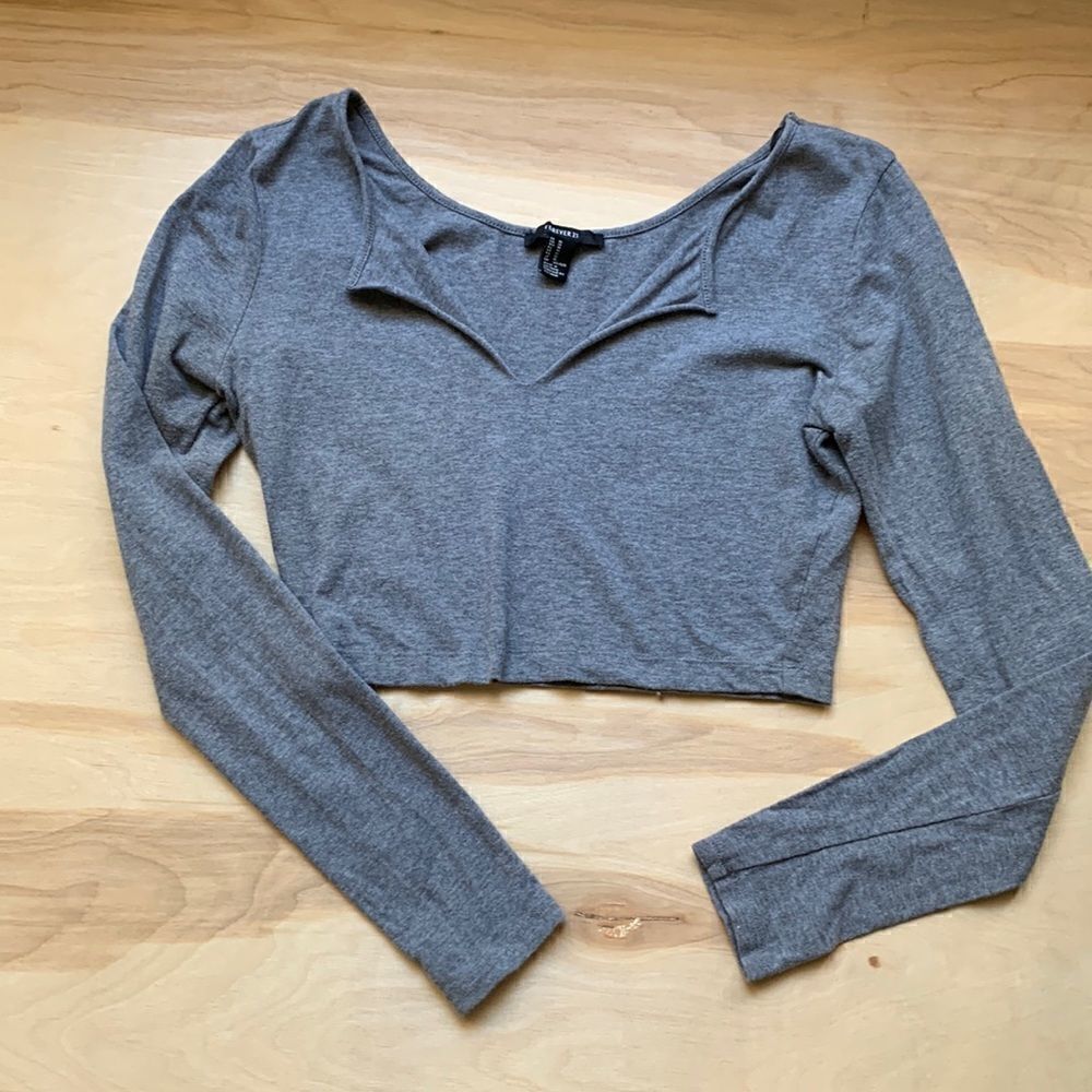 Forever 21 Gray Crop Top